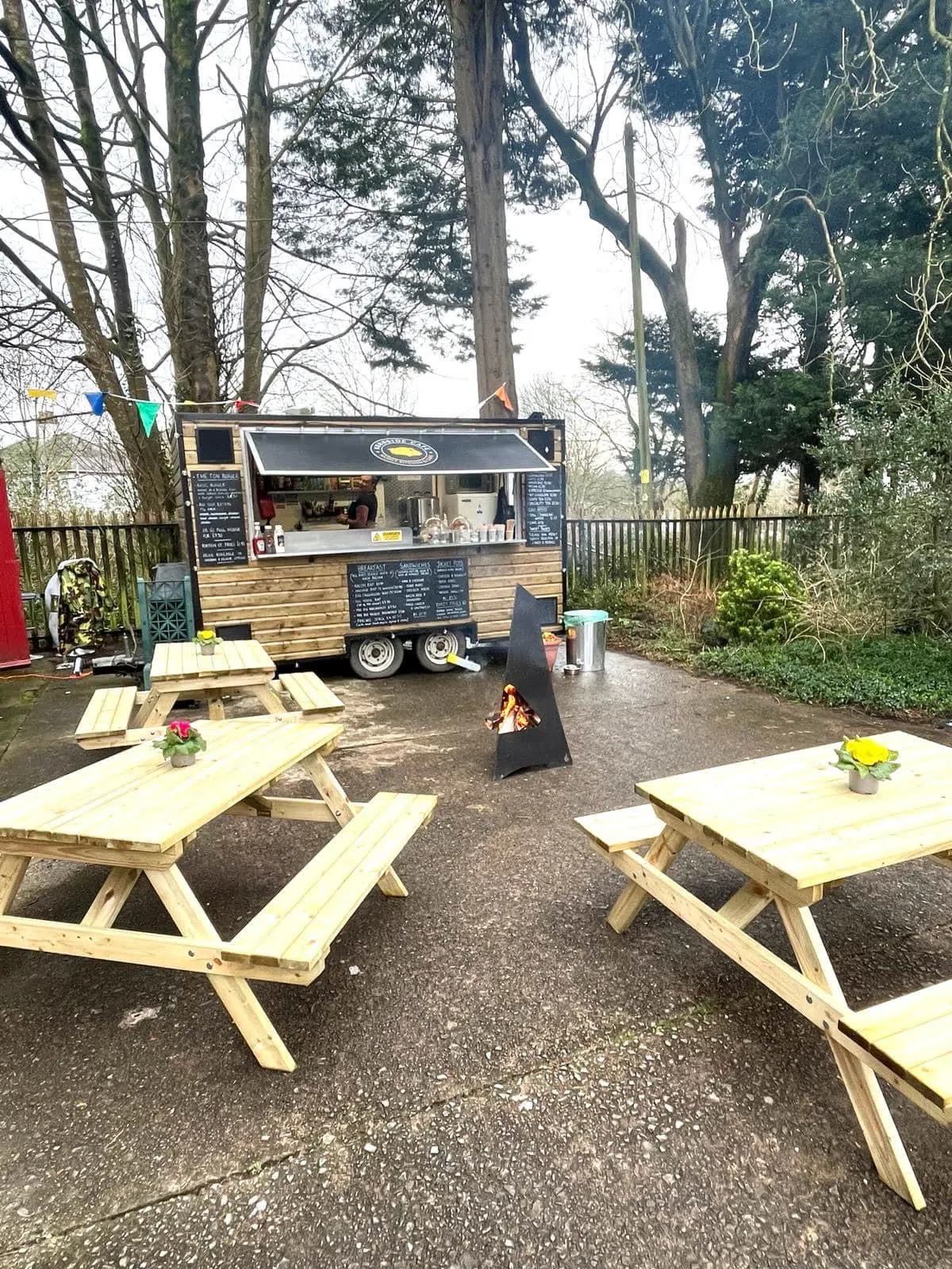 Kerbside Cafe, Cardiff